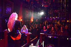 LE FAUX BIRTHDAY EXTRAVAGANZA